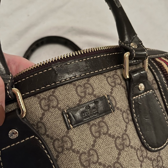 Gucci Bag! - Picture 3 of 13